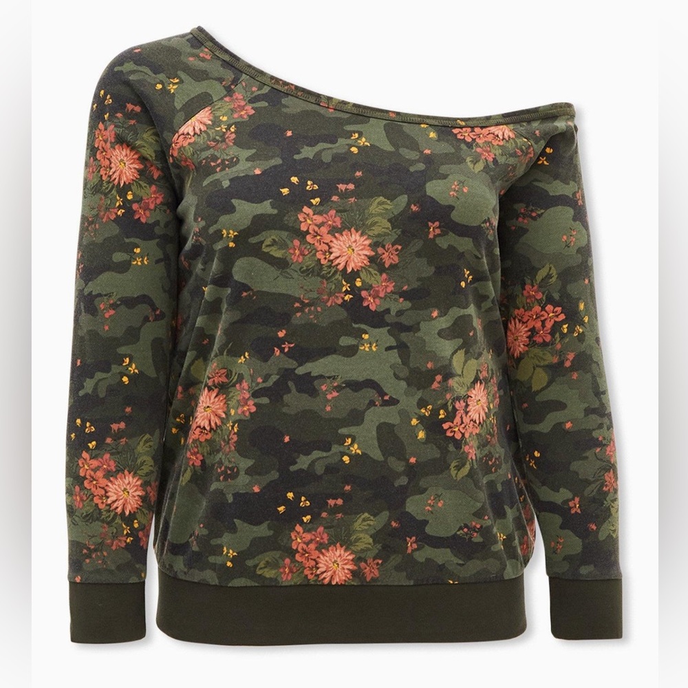 Torrid Off-Shoulder Fleece Knit Sweatshirt. NWOT